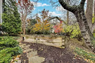 11515 Burr Oak Ln, Burr Ridge, IL 60527 - Photo 56