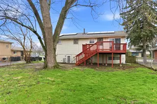 15217 Waterman Dr, South Holland, IL 60473 - Photo 18