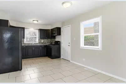 796 E 163rd Street, South Holland, IL 60473 - Photo 6