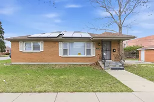 796 E 163rd St, South Holland, IL 60473 - Photo 2
