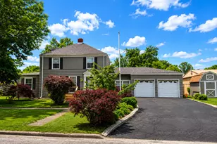 831 E 5th St, Centralia, IL 62801 - Photo 10