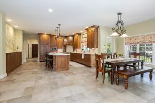 4 Bohrer Ct, Bloomington, IL 61704 - Photo 20