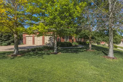 4 Bohrer Court, Bloomington, IL 61704 - Photo 2