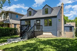 3836 W 110th Pl, Chicago, IL 60655 - Photo 2