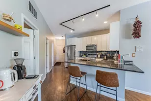 4157 N Kenmore Ave, Chicago, IL 60613 - Photo 6