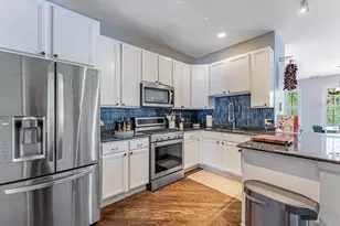 4157 N Kenmore Ave, Chicago, IL 60613 - Photo 8
