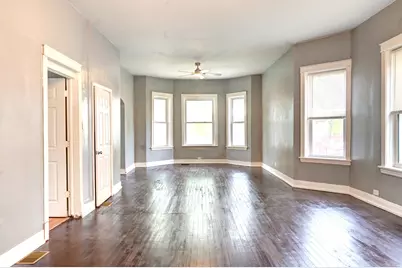 135 W 109th Place, Chicago, IL 60628 - Photo 4