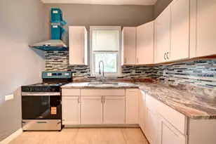 135 W 109th Pl, Chicago, IL 60628 - Photo 8