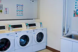 1221 N Dearborn Pkwy, Chicago, IL 60610 - Photo 12