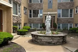 5457 W Edmunds St, Chicago, IL 60630 - Photo 1