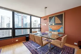 360 E Randolph St, Chicago, IL 60601 - Photo 2