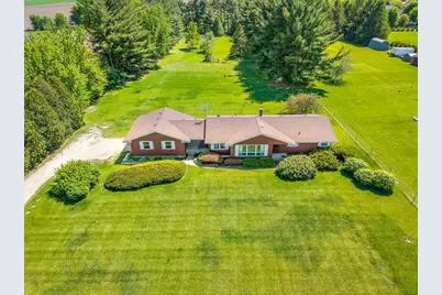 9640 Cunningham Road, Winnebago, IL 61088 - Photo 52