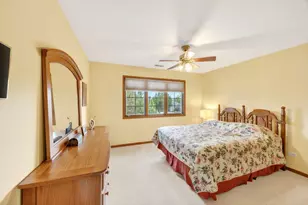 8127 Abbey Rd, Tinley Park, IL 60477 - Photo 20