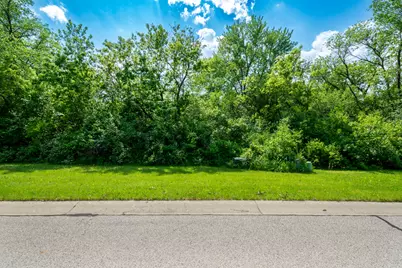 7381 English Oak Lane, Spring Grove, IL 60081 - Photo 1