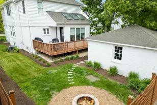 9 S Bruner St, Hinsdale, IL 60521 - Photo 6
