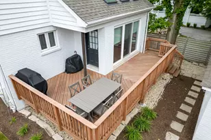 9 S Bruner St, Hinsdale, IL 60521 - Photo 8