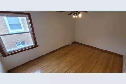 2067 Sherwin Avenue, Des Plaines, IL 60018 - Photo 20