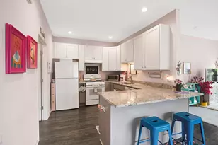 904 Baltimore St, McHenry, IL 60050 - Photo 2
