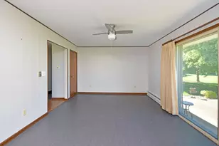 710 E Central Ave, Princeton, IL 61356 - Photo 14