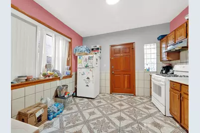 3529 W 63rd Place, Chicago, IL 60629 - Photo 10