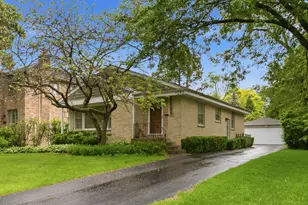 1242 Arbor Ave, Highland Park, IL 60035 - Photo 1