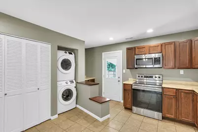 1313 Glendale Drive, Champaign, IL 61821 - Photo 14