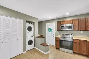 1313 Glendale Dr, Champaign, IL 61821 - Photo 14