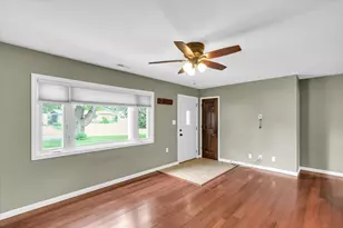 1313 Glendale Dr, Champaign, IL 61821 - Photo 12