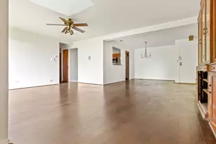 709 79th St, Darien, IL 60561 - Photo 6
