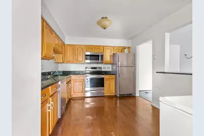 709 79th Street #404, Darien, IL 60561 - Photo 8