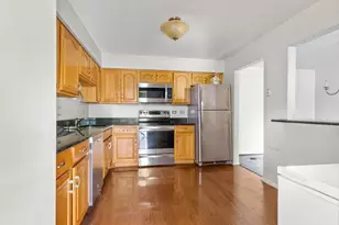 709 79th St, Darien, IL 60561 - Photo 8