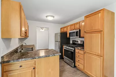 1102 Woodbury Lane #D1, Wheeling, IL 60090 - Photo 10