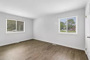 1102 Woodbury Ln, Wheeling, IL 60090 - Photo 20