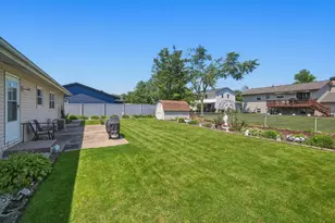 356 Banbury Ave, Elk Grove Village, IL 60007 - Photo 22