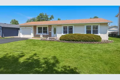 356 Banbury Avenue, Elk Grove Village, IL 60007 - Photo 2