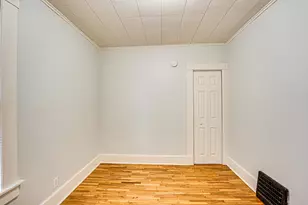 714 Sexton St, Aurora, IL 60505 - Photo 6