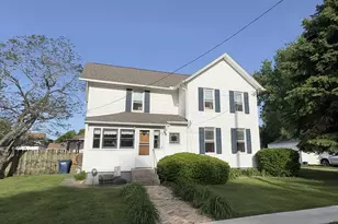312 S Washington St, Sheffield, IL 61361 - Photo 2