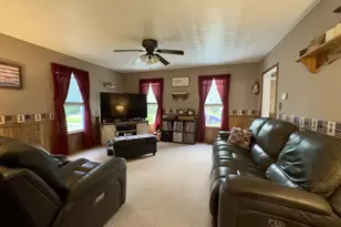 312 S Washington St, Sheffield, IL 61361 - Photo 4