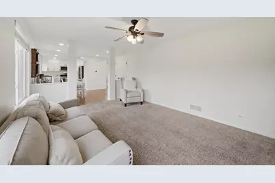 2432 Waterleaf Lane, Woodstock, IL 60098 - Photo 16