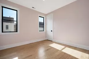 1303 W Barry Ave, Chicago, IL 60657 - Photo 22