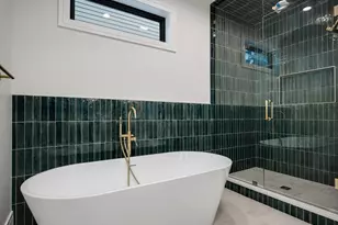1303 W Barry Ave, Chicago, IL 60657 - Photo 18