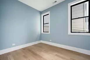 1303 W Barry Ave, Chicago, IL 60657 - Photo 20