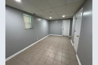 5146 W Dakin Street, Chicago, IL 60641 - Photo 14