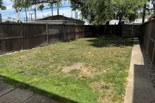 5146 W Dakin St, Chicago, IL 60641 - Photo 18