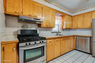 9055 S Luella Ave, Chicago, IL 60617 - Photo 12