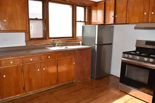7030 W Wrightwood Ave, Chicago, IL 60707 - Photo 8