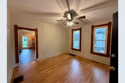 610 W Union Street, Champaign, IL 61820 - Photo 2