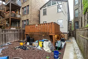 3512 N Bosworth Ave, Chicago, IL 60657 - Photo 28