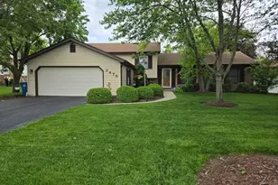 3479 N Edward Dr, Crete, IL 60417 - Photo 1