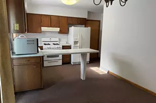 2006 Pine St, Peru, IL 61354 - Photo 8